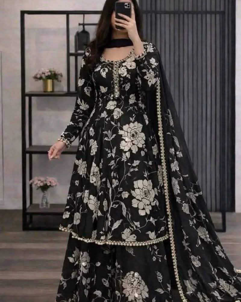 প্রিমিয়াম আনারকলি থ্রি-পিছ সেট (Three-Piece Set)